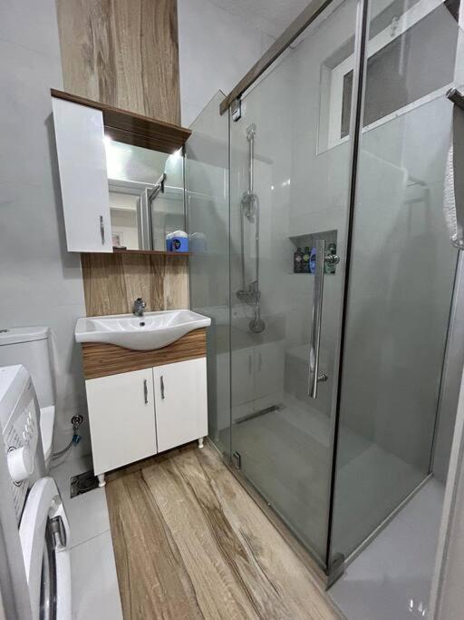 Cozy Corner Apartment Gjakova ภายนอก รูปภาพ