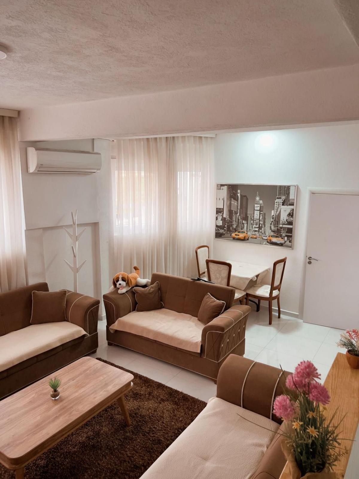 Cozy Corner Apartment Gjakova ภายนอก รูปภาพ